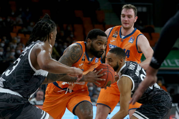 还曾在著名 还曾在著名